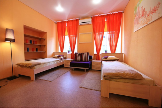 DIVAHOSTEL